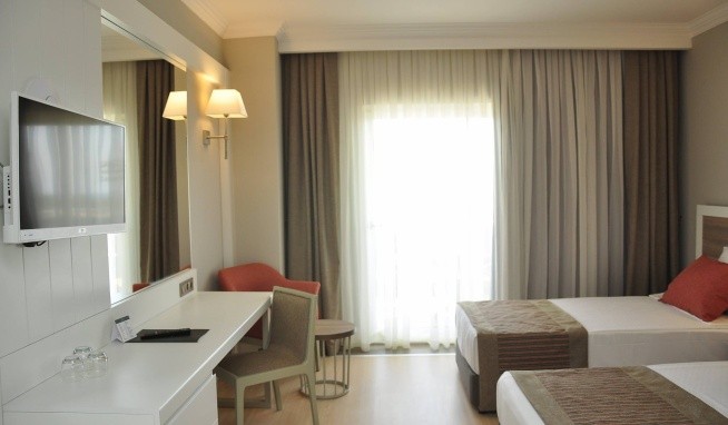 Port River Hotel & Spa recenze