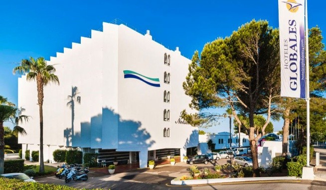 Globales Lord Nelson recenzie