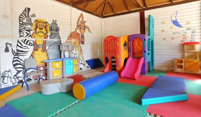 Pine Beach Adriatic Eco Resort recenze