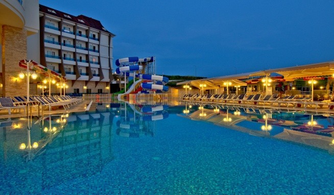 Ramada Resort Side opinie