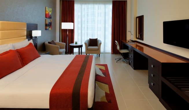 Radisson Blu Dubai Downtown recenze