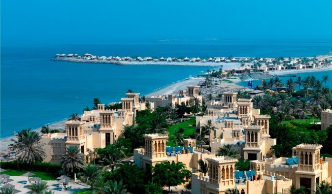 Hilton Al Hamra Beach & Golf Resort recenze