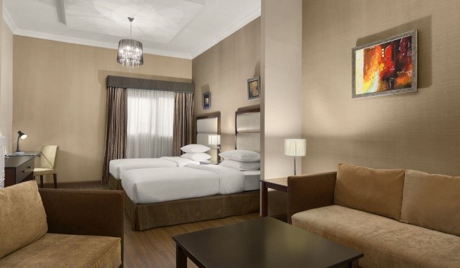 Ramada Hotel & Suites by Wyndham Ajman (ex Landmark Suites) opinie