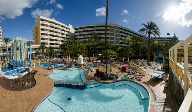 Abora Buenaventura recenzie