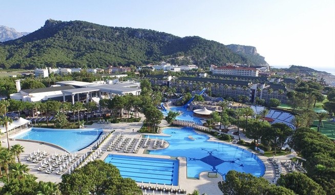 Dobedan World Palace (ex. Alva Donna World Palace) recenzie