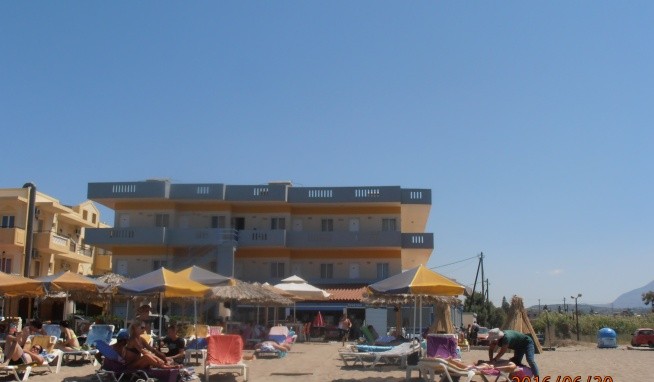 Yanna Beach Aparthotel opinie