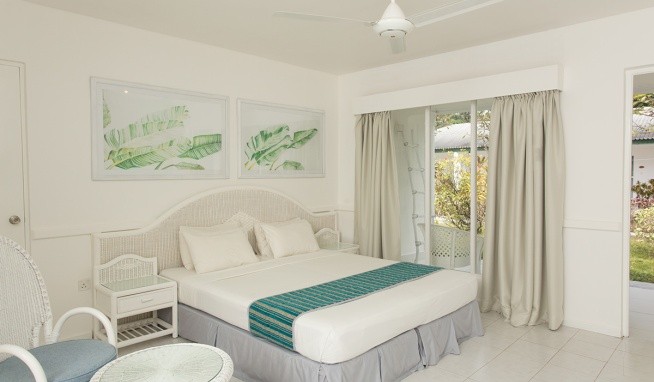 Equator Village opinie