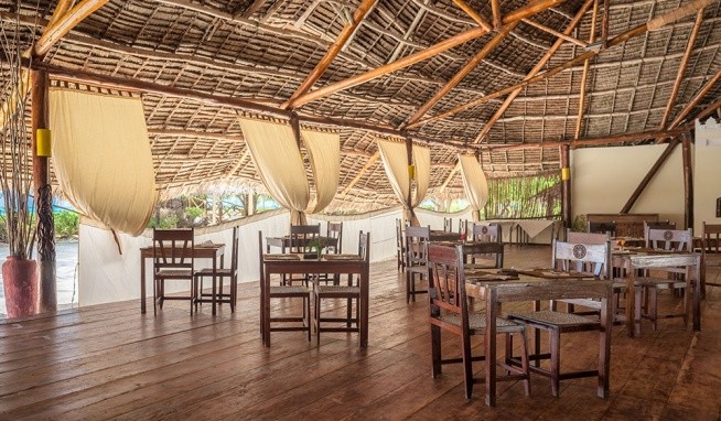 Hakuna Majiwe recenze