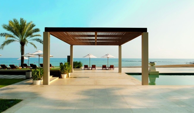 Al Bustan Palace Ritz Carlton recenze