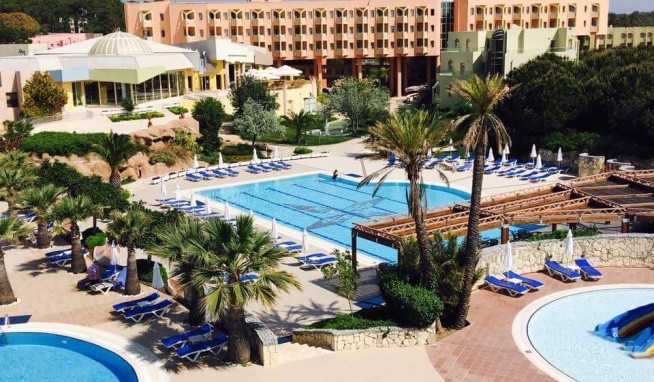 Blue Waters Club recenzie