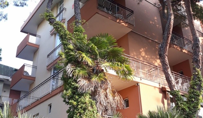 Brown Atrium opinie
