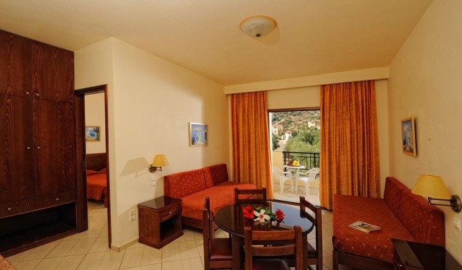 Maria Lambis recenze