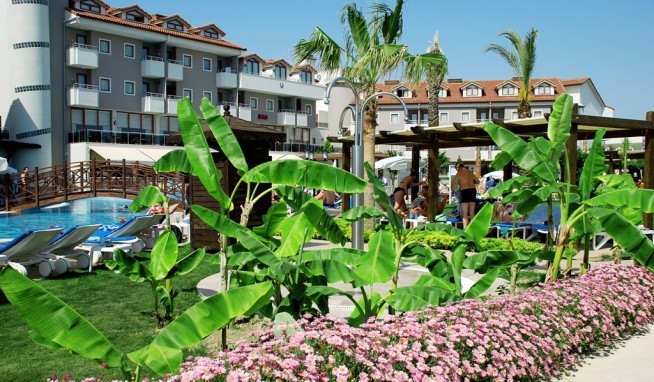 Monachus Hotel & Spa recenze