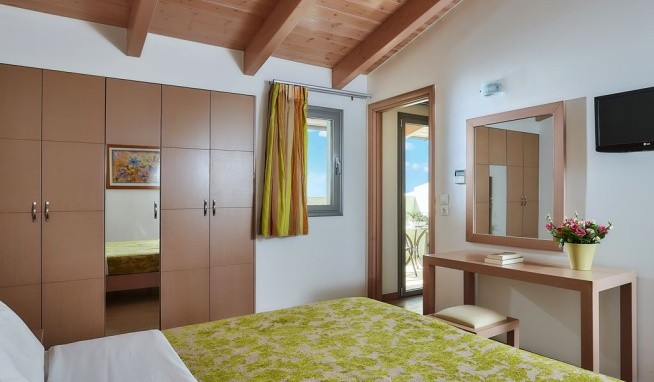 Panormo Beach recenze