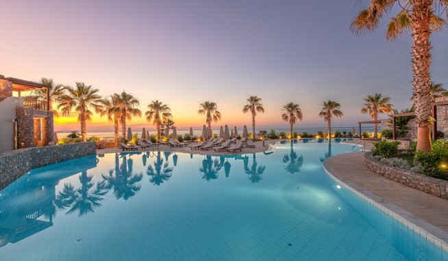 Ikaros Beach Luxury Resort & Spa recenze
