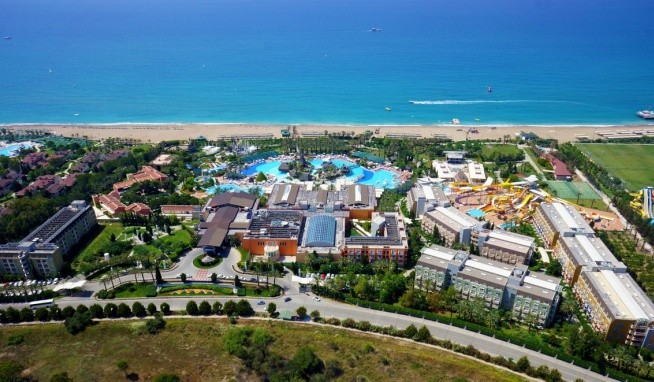 AQI Pegasos World értékelés