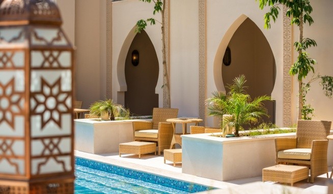 The Grand Palace recenze