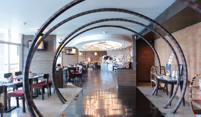 Centara Grand Mirage Beach Resort recenze