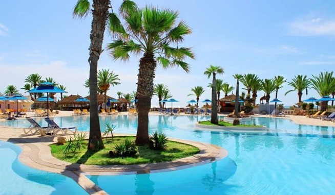 Royal Karthago recenzie