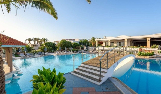 Annabelle Beach Resort recenze