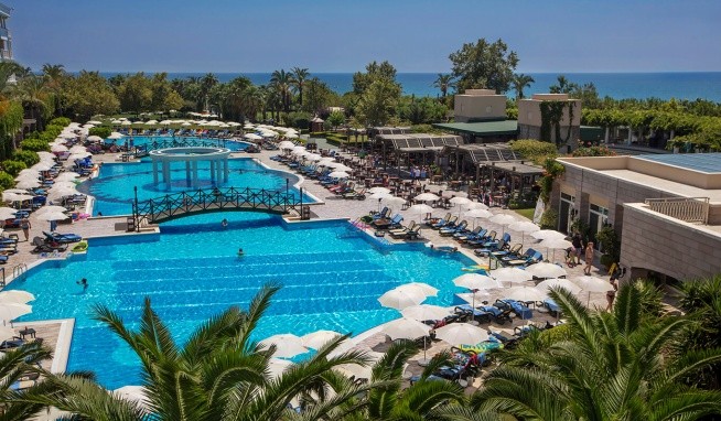 Trendy Aspendos Beach recenze