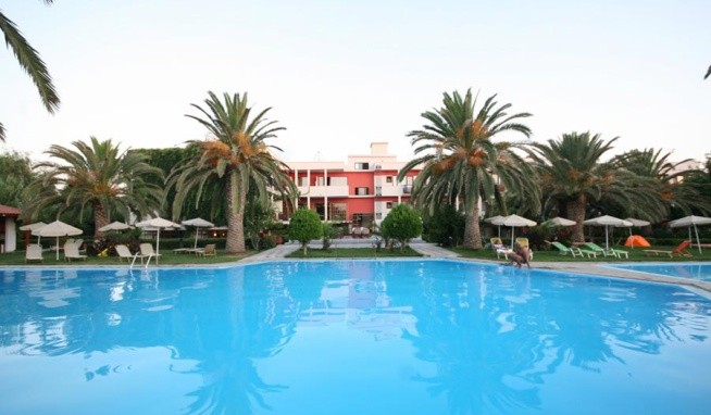 May Beach recenze