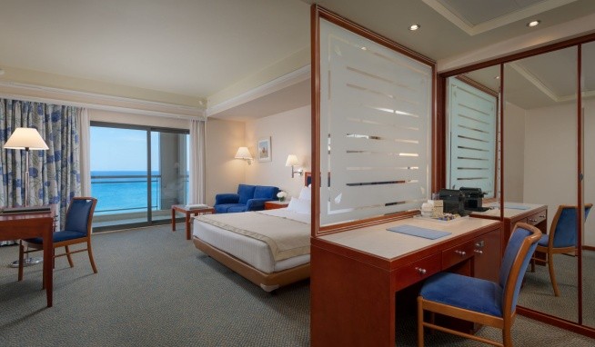 Mediterranean recenzie