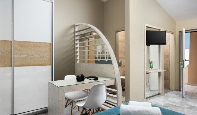 Maleme Mare recenzie