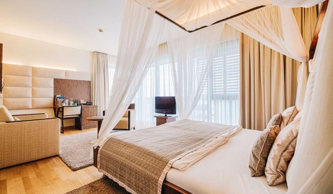 St. Martins Therme & Lodge recenze