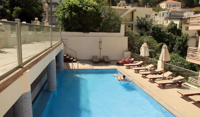 Semiramis City recenze