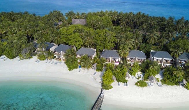 Summer Island Maldives recenze