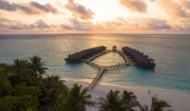 Fihalhohi Island Resort recenze