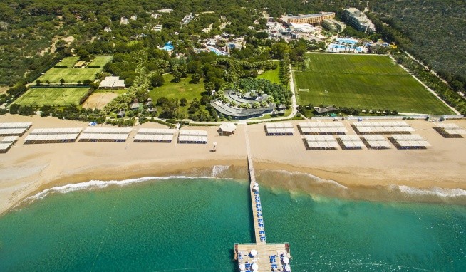 Blue Waters Club recenze