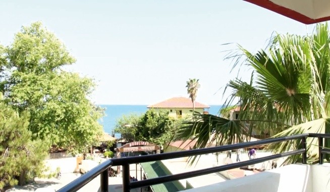 Elit Köseoglu recenzie