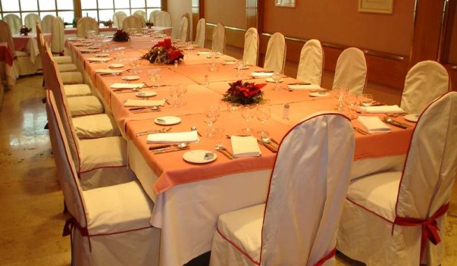 Gran Versalles recenzie