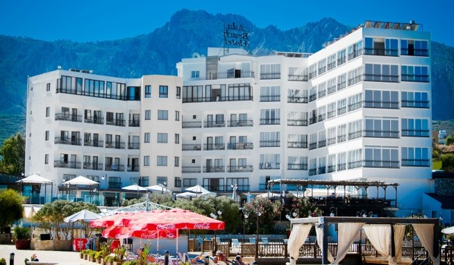 Ada Beach Hotel recenzie