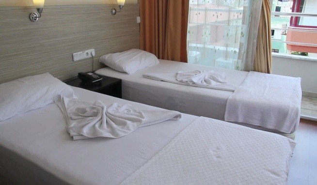 Kleopatra Bavyera Otel recenze