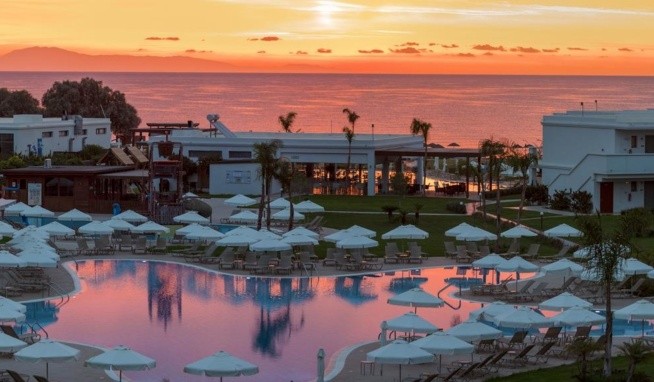 Sentido Asterias Beach Resort (ex. LTI Asterias) recenzie