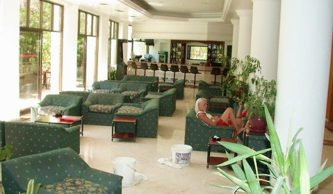 Lalila Blue Suites opinie