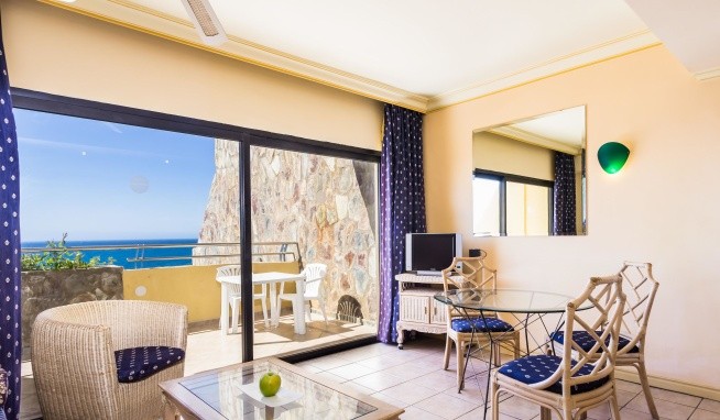 Blue Bay Beach recenzie