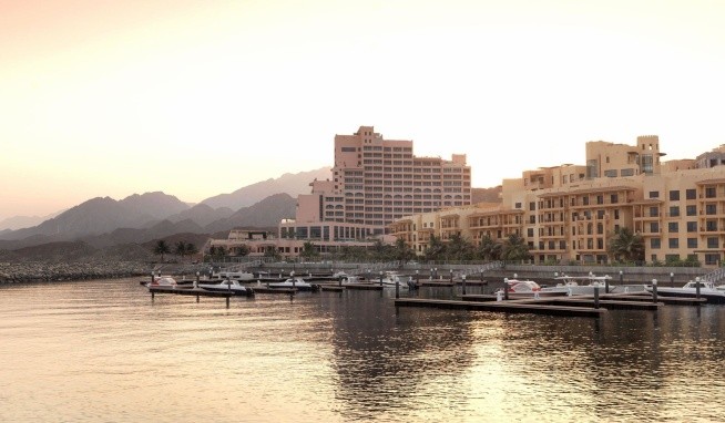 Fairmont Fujairah Beach Resort recenze