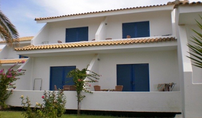 Oasis (Kalo Nero) recenze