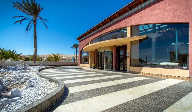 Esmeralda Maris recenzie