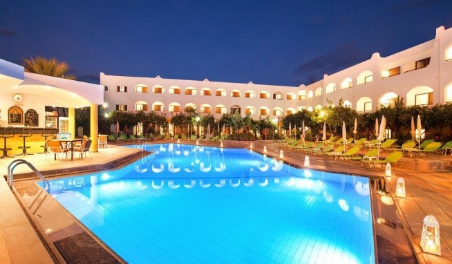 Malia Holidays recenzie