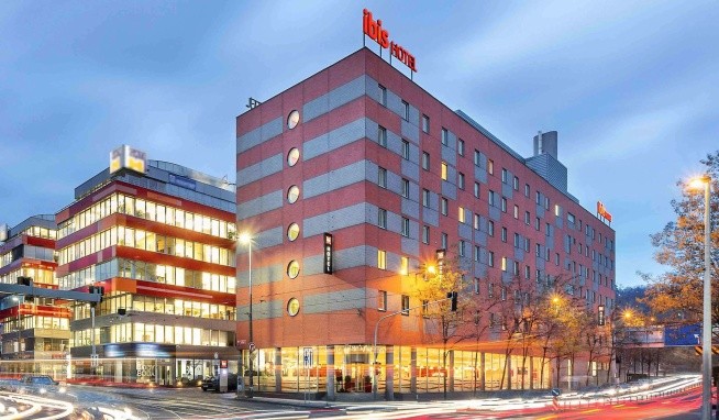 Ibis Malá Strana recenze