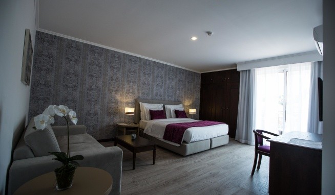 Santa Cruz Village recenzie