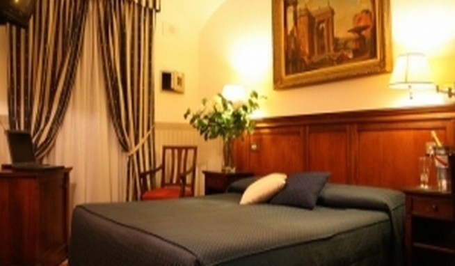 des Artistes recenzie