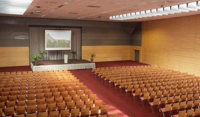 Eventhotel Pyramide értékelés