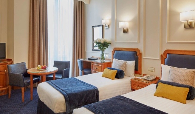 Lancaster Gate opinie