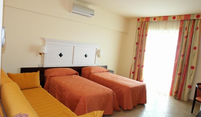 San Vincenzo recenzie